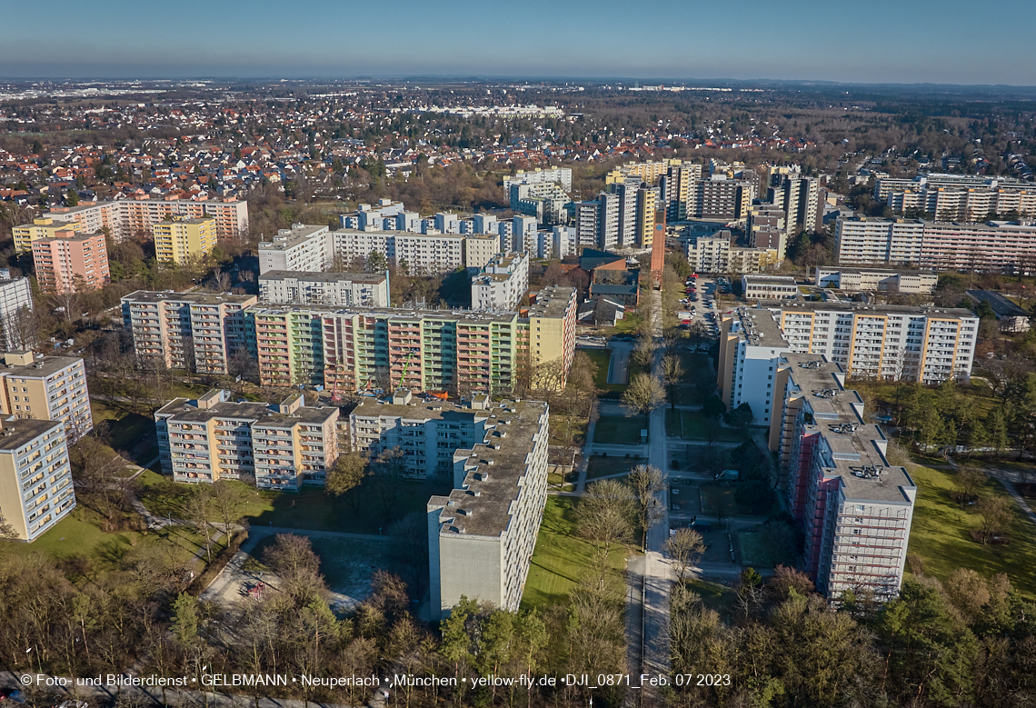 07.02.2023 - Luftbilder von der Sanierung in der Kurt-Eisner-Straße in Neuperlach